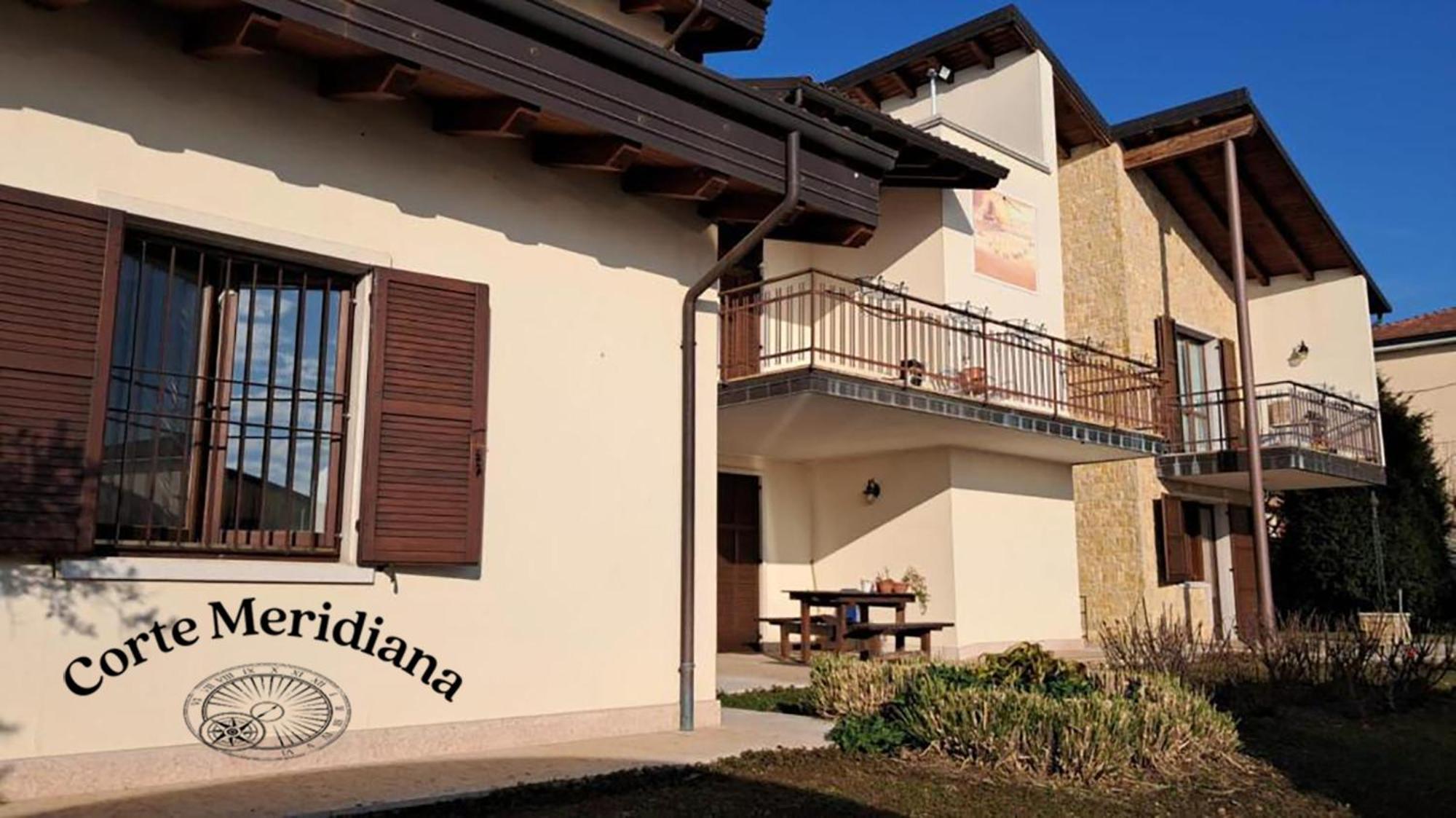 Corte Meridiana 卡洛诺拉阿克里 外观 照片